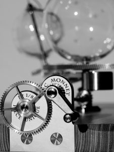 Luc monnet watchmaker orrery maker clockmacker horloger planétarium